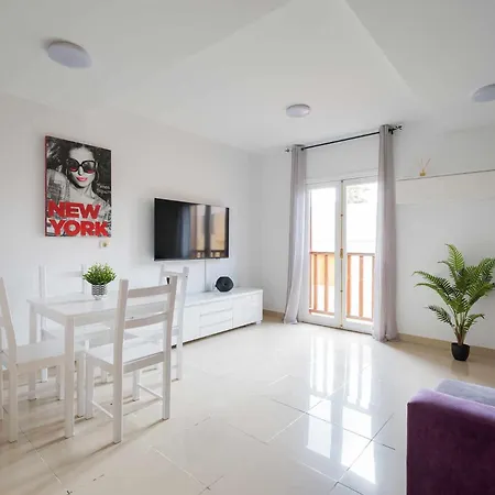 Mahostly Sun And 公寓